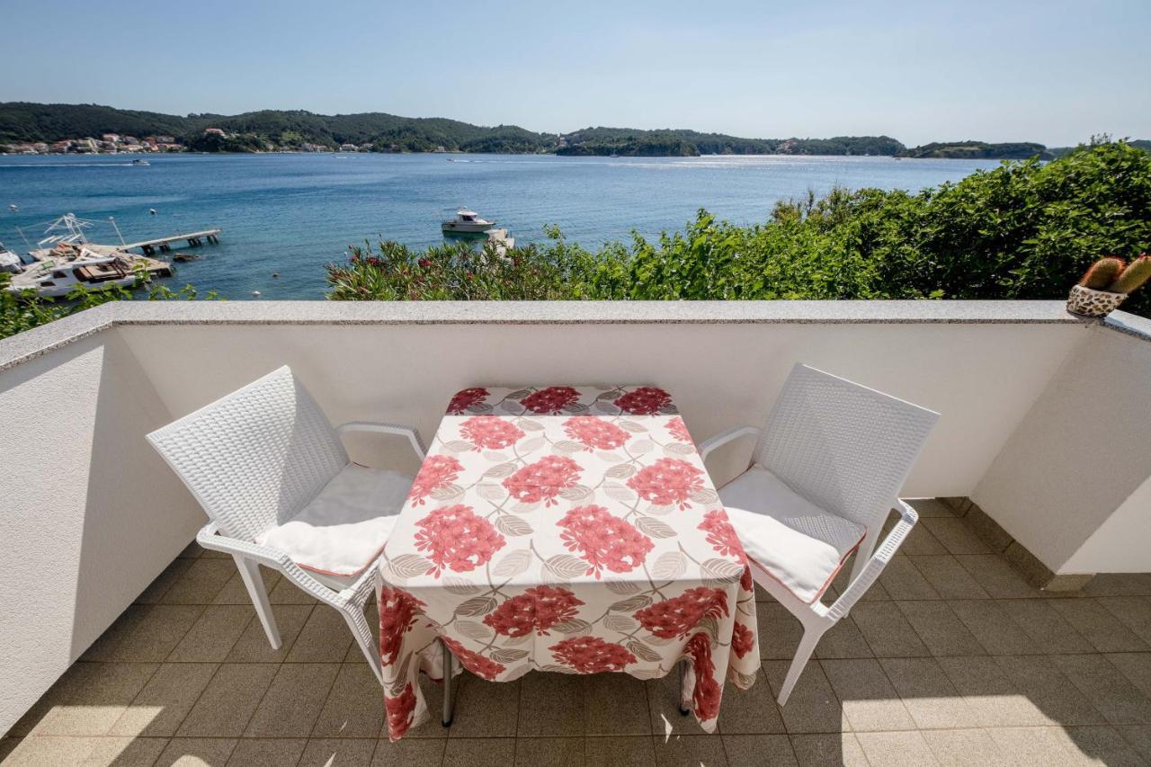 House Subic Apartment Supetarska Draga Exterior foto